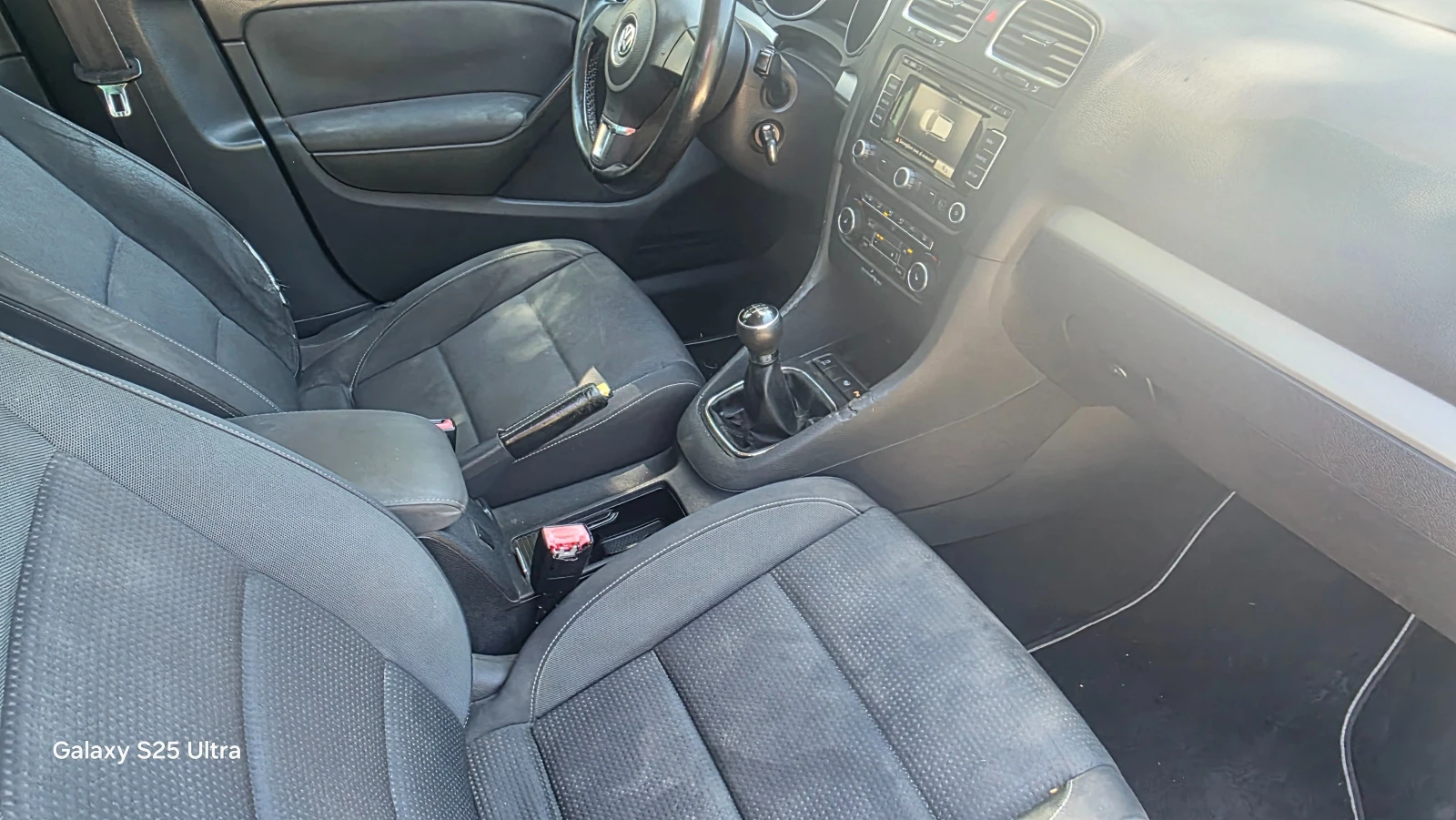 VW Golf 1.6d, снимка 15 - Автомобили и джипове - 55427198