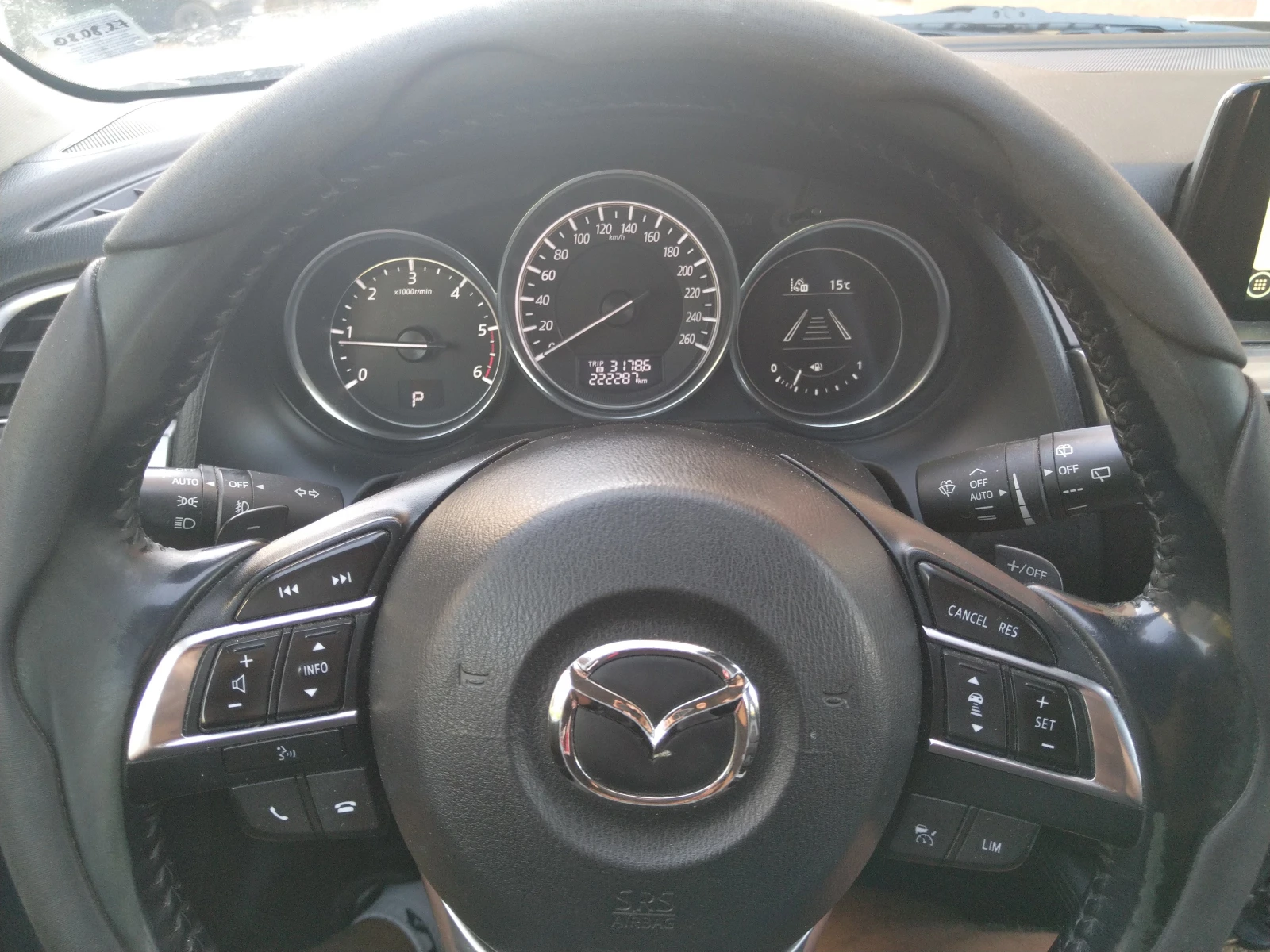 Mazda 6 2.2D 4X4, снимка 5 - Автомобили и джипове - 56191579