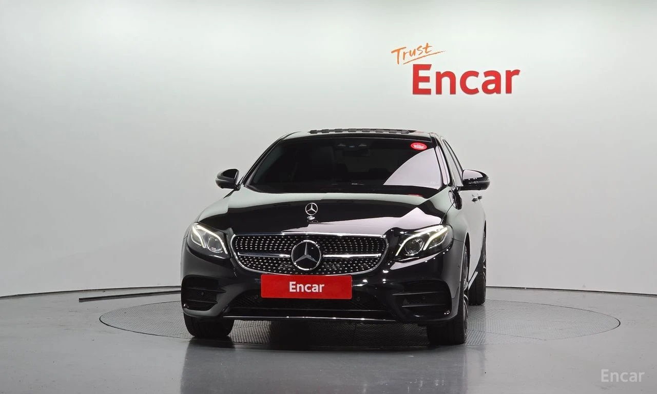 Mercedes-Benz E 300 AMG* LINE* 4MATIC* BURMESTER* ДИГИТАЛНО* ТАБЛО* ДИ, снимка 3 - Автомобили и джипове - 56193351