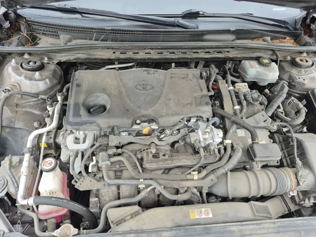 Toyota Camry * HYBRID SE * CARFAX * ����������� | Mobile.bg � ����������� 17