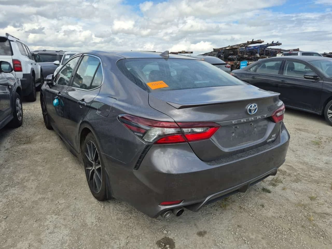 Toyota Camry * HYBRID SE * CARFAX * ����������� | Mobile.bg � ����������� 4