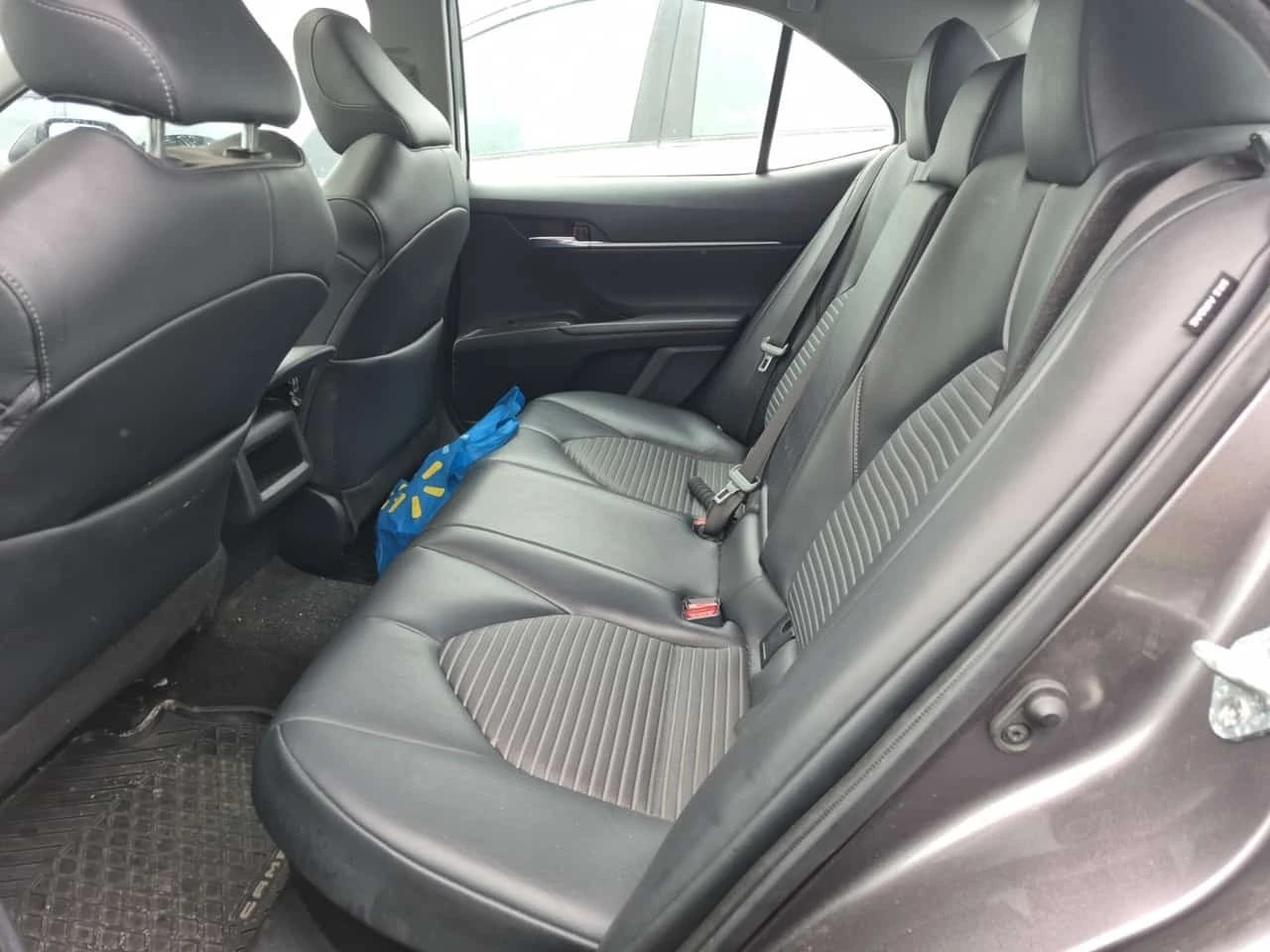 Toyota Camry * HYBRID SE * CARFAX * ����������� | Mobile.bg � ����������� 11
