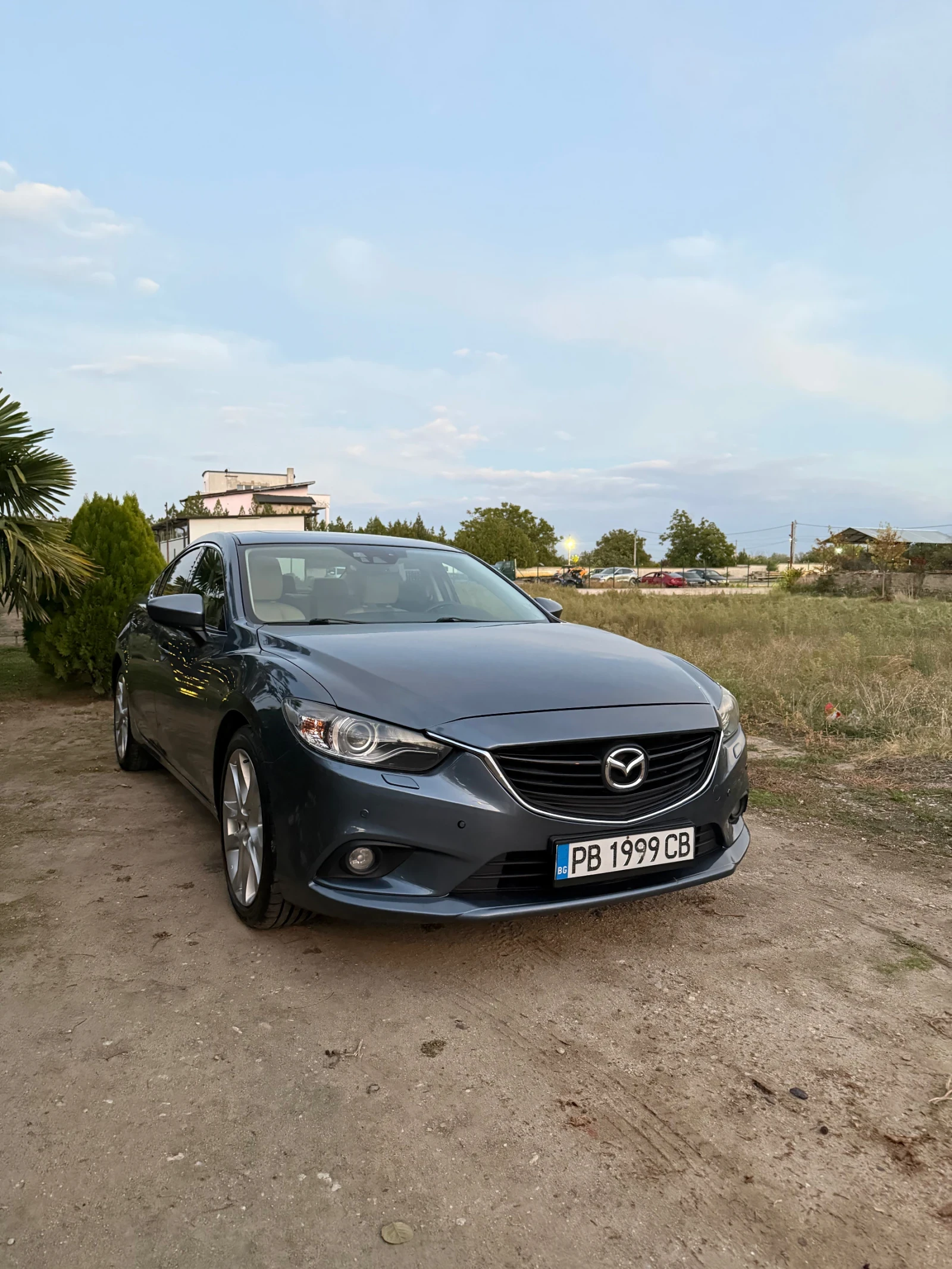 Mazda 6