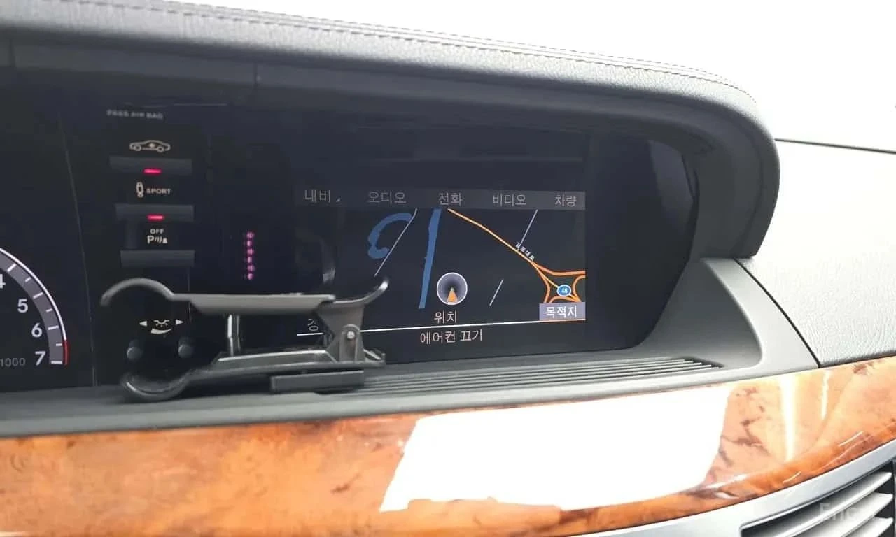 Mercedes-Benz S 500, снимка 13 - Автомобили и джипове - 56737228