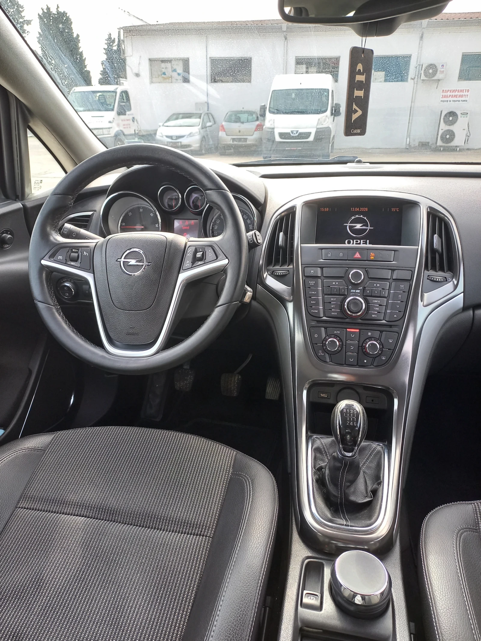Opel Astra, снимка 12 - Автомобили и джипове - 56745579