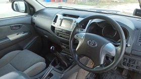 Toyota Hilux 3.0D INVINCIBLE , снимка 8