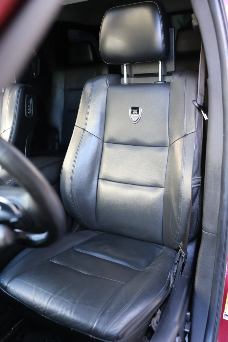 Dodge Durango, снимка 10 - Автомобили и джипове - 52200761