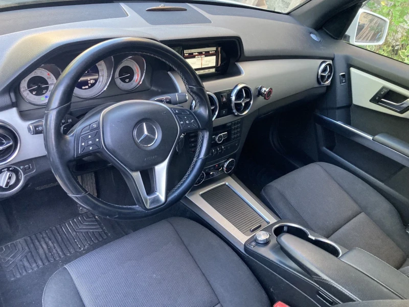 Mercedes-Benz GLK 250 GLK 4-matik, снимка 14 - Автомобили и джипове - 52350857