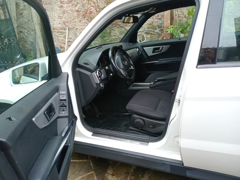 Mercedes-Benz GLK 250 GLK 4-matik, снимка 8 - Автомобили и джипове - 52350857