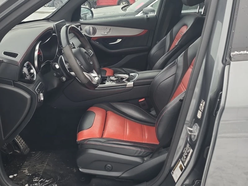 Mercedes-Benz GLC 2019 * AMG 63 S * CARFAX * ОТ ПРЕДСТАВИТЕЛСТВО, снимка 7 - Автомобили и джипове - 53149717