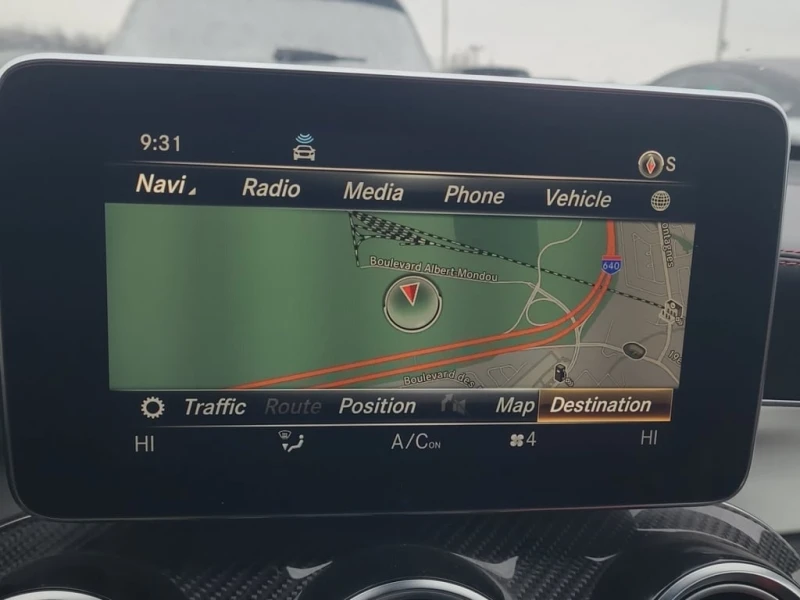 Mercedes-Benz GLC 2019 * AMG 63 S * CARFAX * ОТ ПРЕДСТАВИТЕЛСТВО, снимка 10 - Автомобили и джипове - 53149717