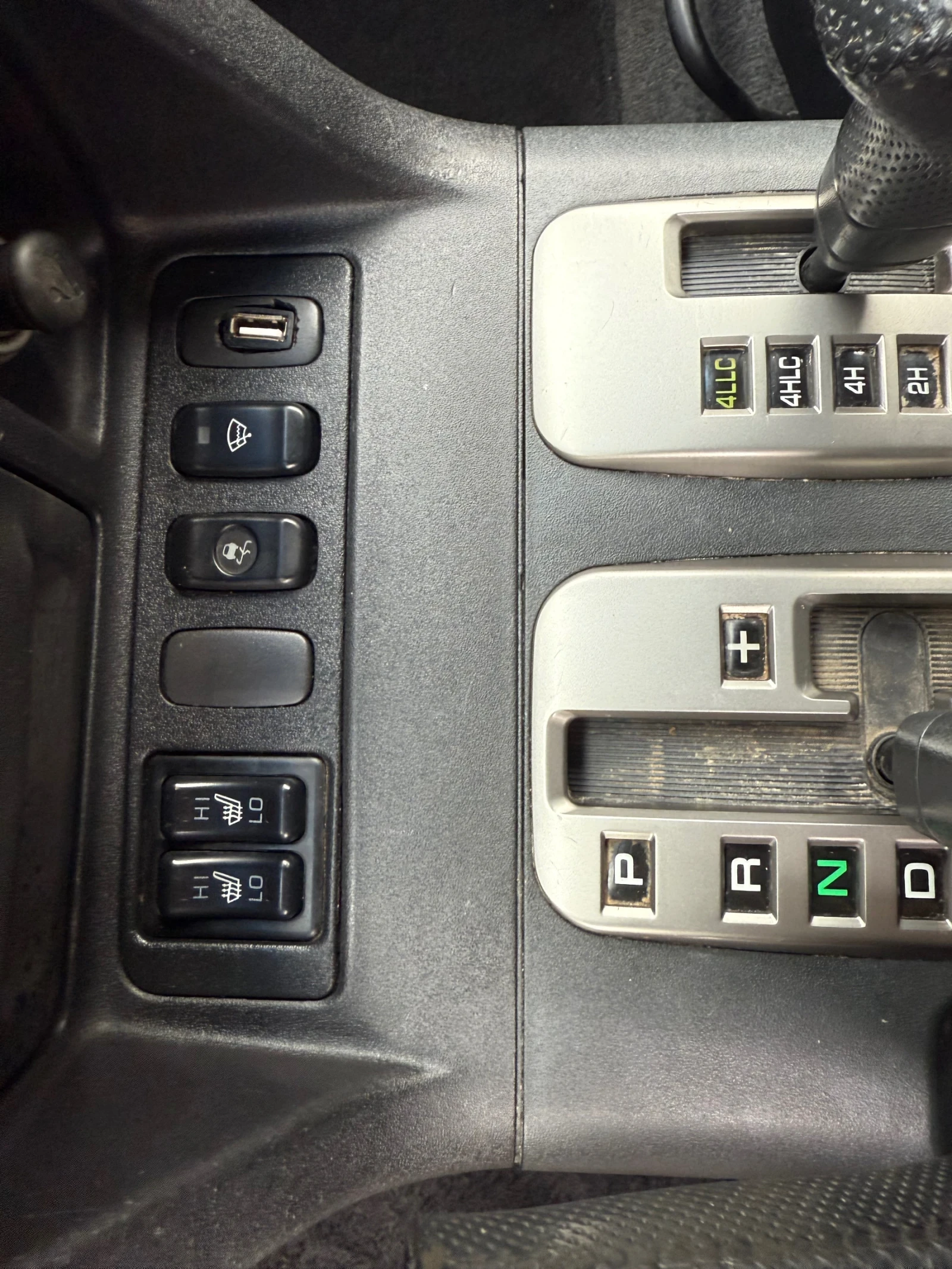 Mitsubishi Pajero 3.2 - изображение 10