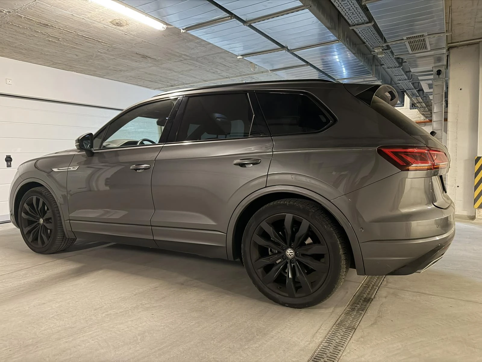 VW Touareg | Mobile.bg   4