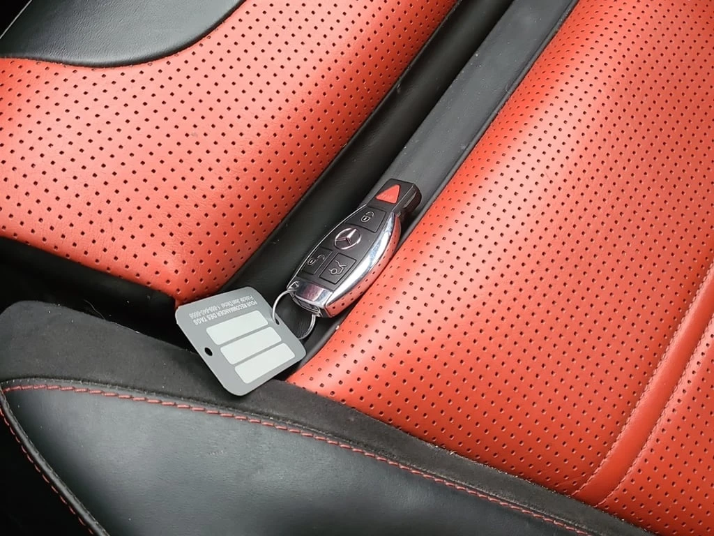 Mercedes-Benz GLC 2019 * AMG 63 S * CARFAX * ОТ ПРЕДСТАВИТЕЛСТВО - изображение 8