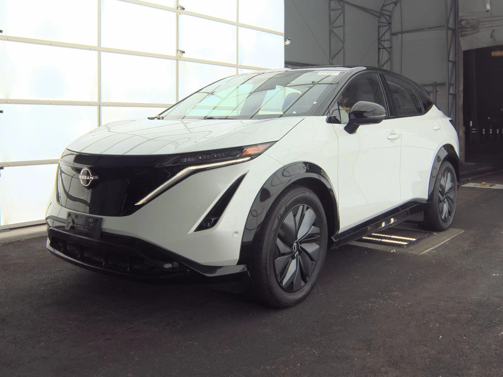 Nissan Ariya PLATINUM+ e-4ORCE ОБДУХВАНЕ/HEAD-UP/FULL - изображение 3