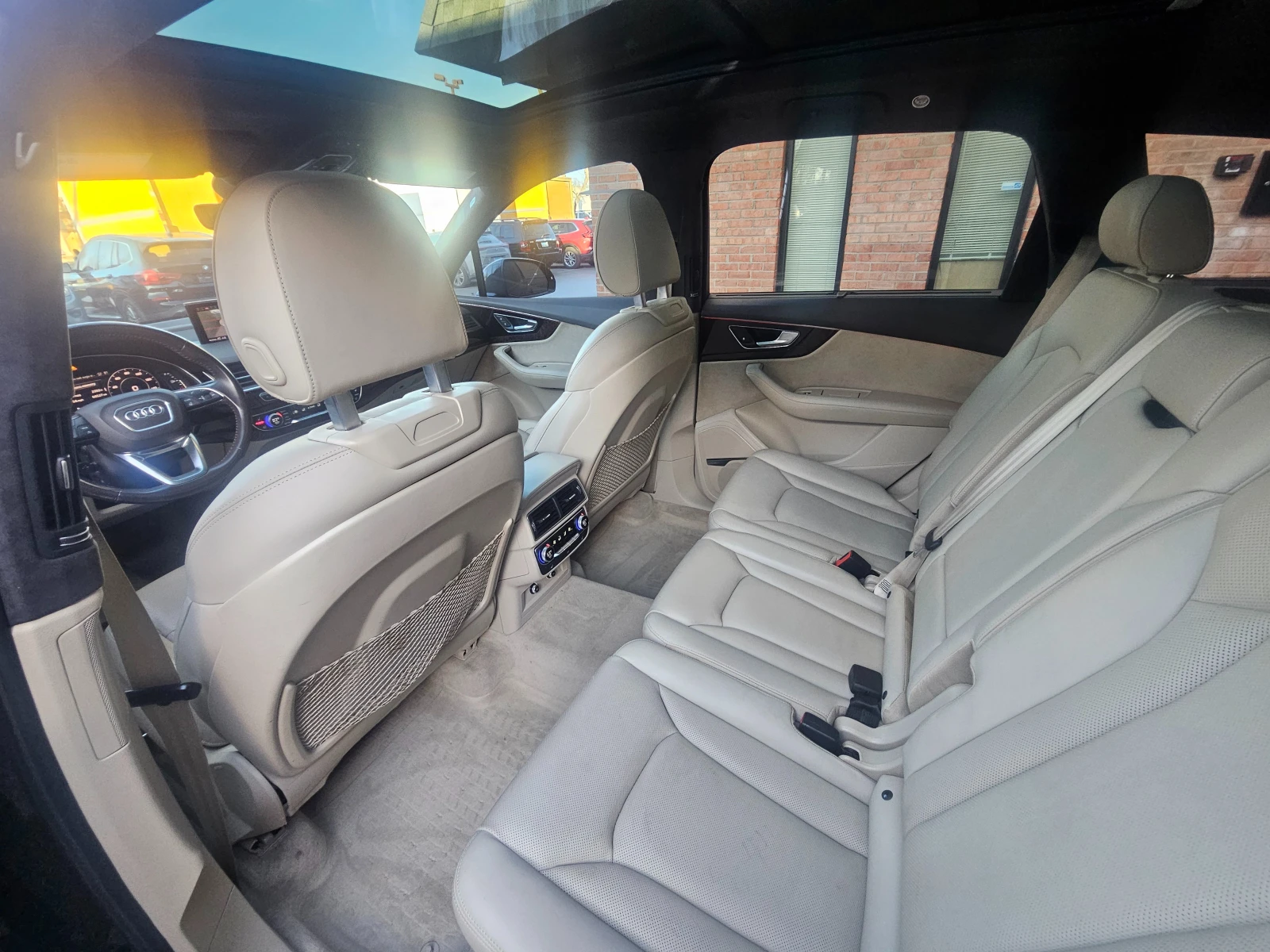 Audi Q7, снимка 13 - Автомобили и джипове - 53711052