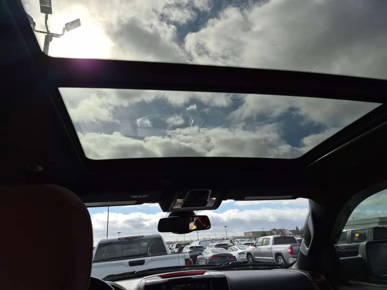 Dodge RAM 1500 REBEL CREW CAB SHORT BED  CARFAX | Mobile.bg � ����������� 13