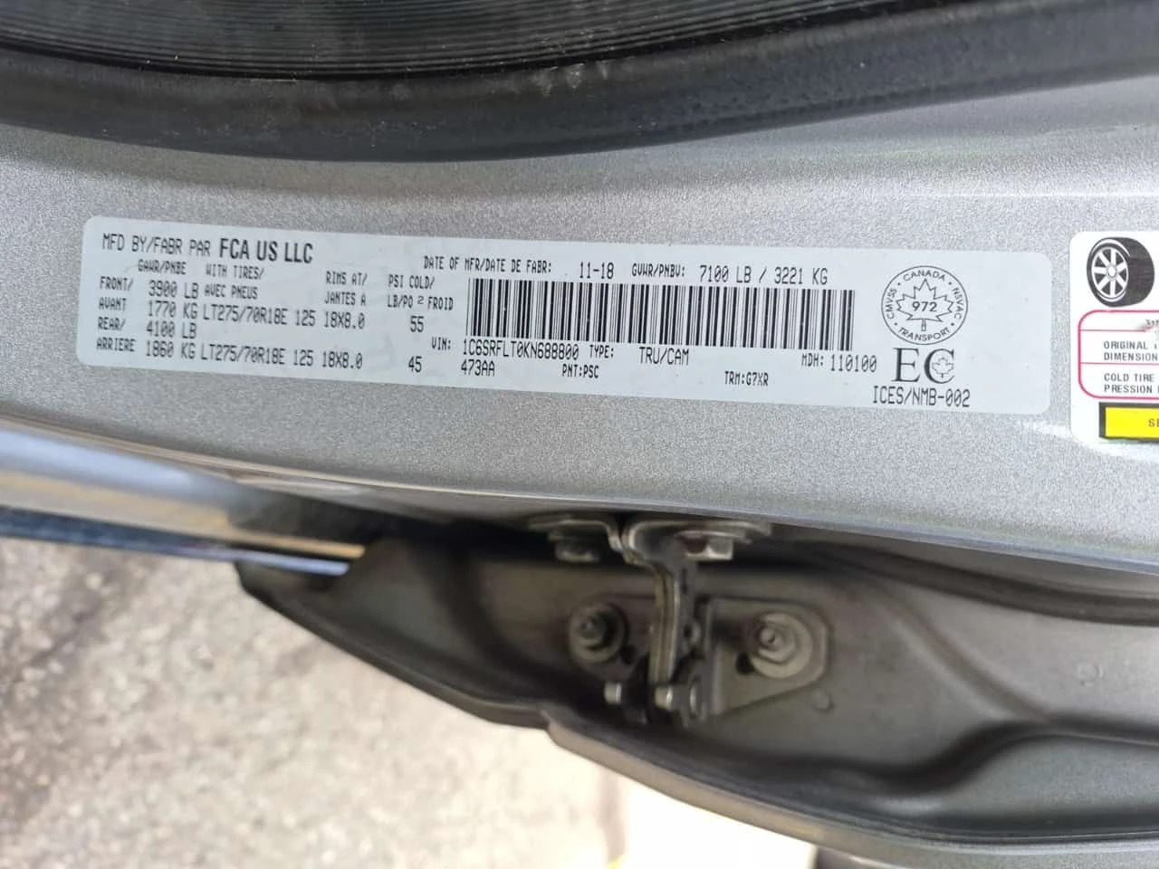 Dodge RAM 1500 REBEL CREW CAB SHORT BED  CARFAX | Mobile.bg � ����������� 16