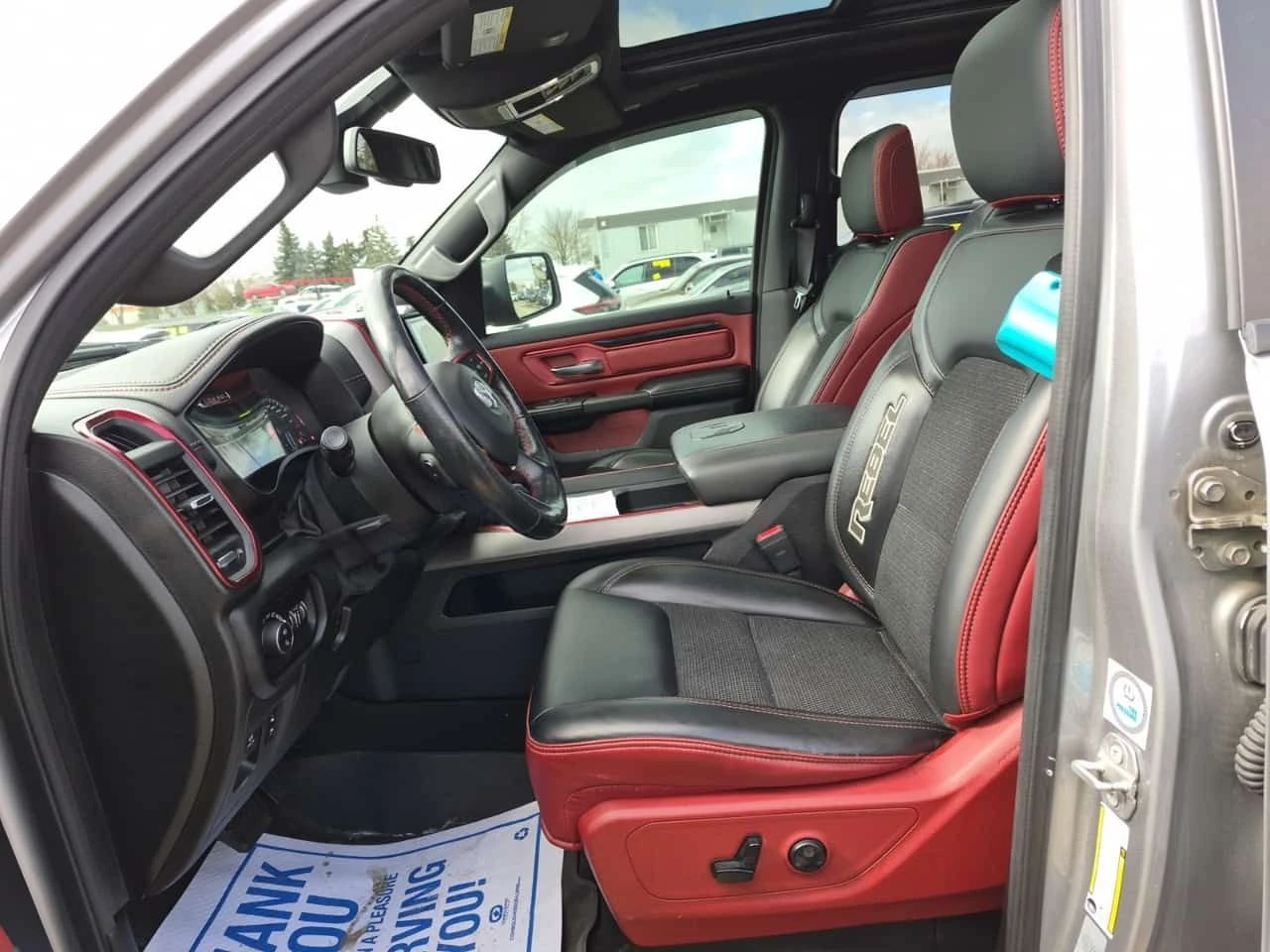 Dodge RAM 1500 REBEL CREW CAB SHORT BED  CARFAX | Mobile.bg � ����������� 5