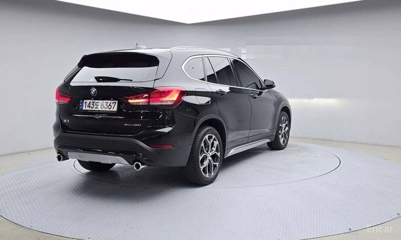 BMW X1 XLINE* ПОДГРЕВ* КАМЕРА* КЕЙЛЕС* , снимка 4 - Автомобили и джипове - 54416564