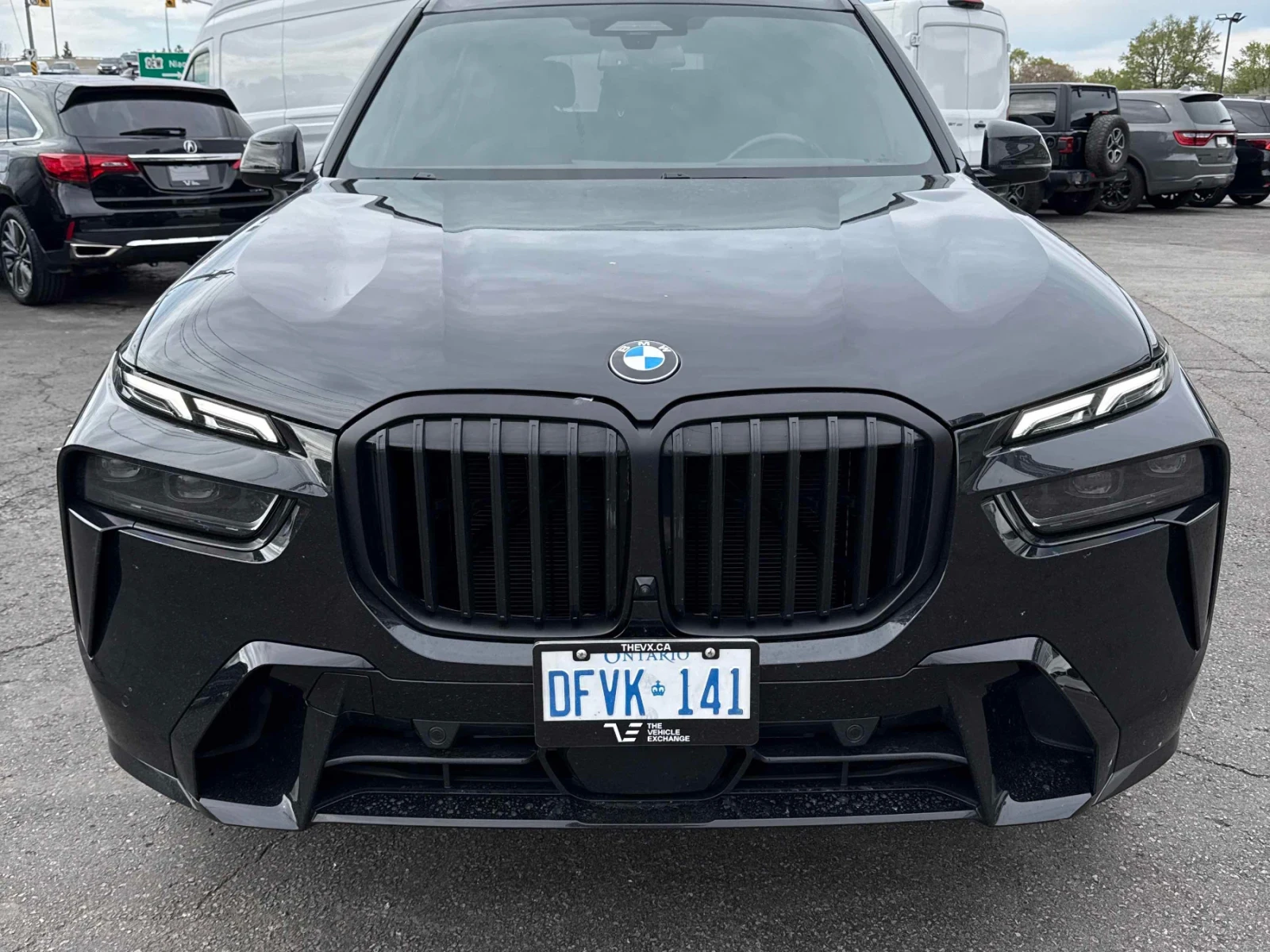 BMW X7 xDrive40i * ДИСТРОНИК * HARMAN KARDON * CARFAX