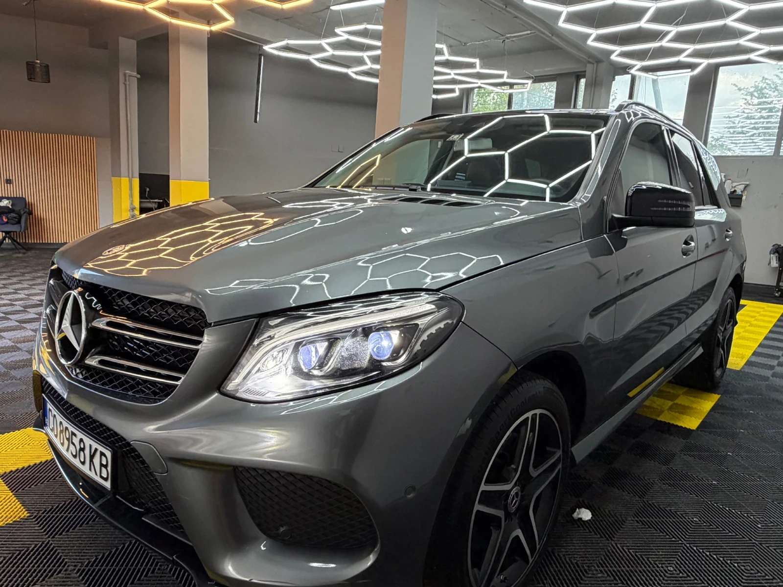Mercedes-Benz GLE 350 !Аmg!9g!, снимка 9 - Автомобили и джипове - 54673299