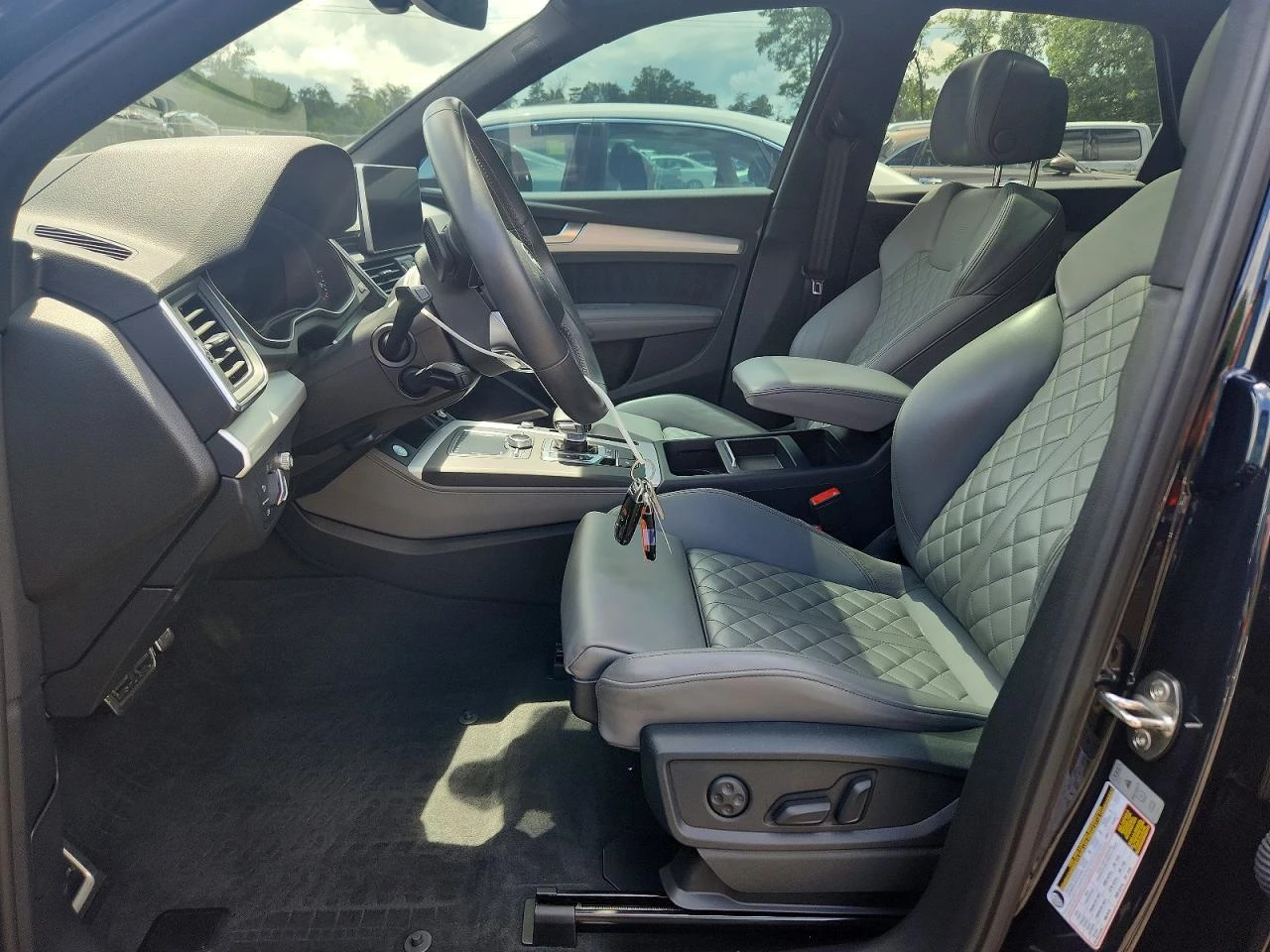 Audi SQ5 3.0l Prestige, снимка 7 - Автомобили и джипове - 55812821