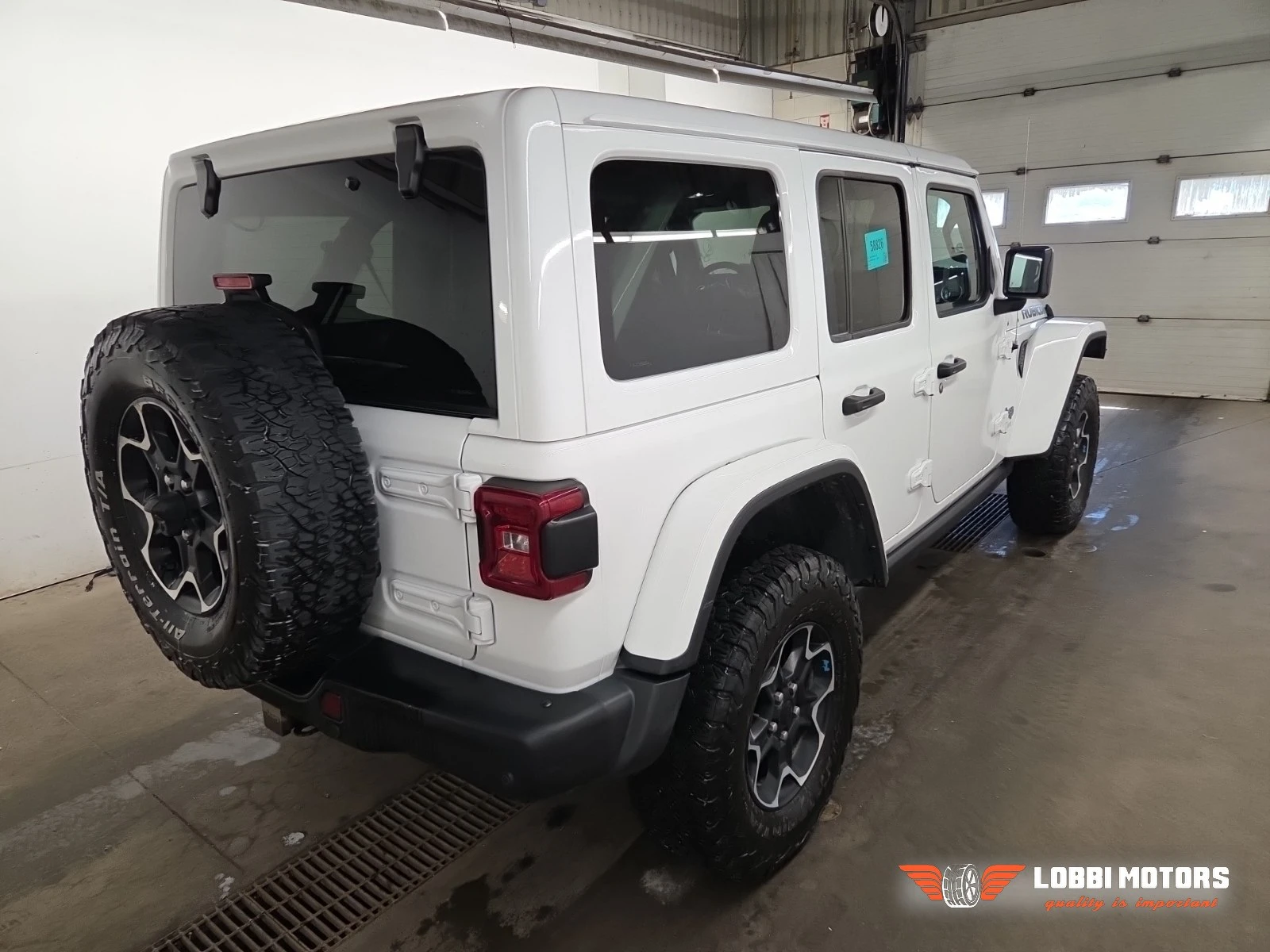 Jeep Wrangler, снимка 3 - Автомобили и джипове - 56098818