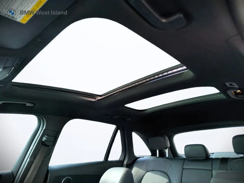 Mercedes-Benz GLC 4MATIC | AMG Line | 360 | PANO | , снимка 16 - Автомобили и джипове - 56124898
