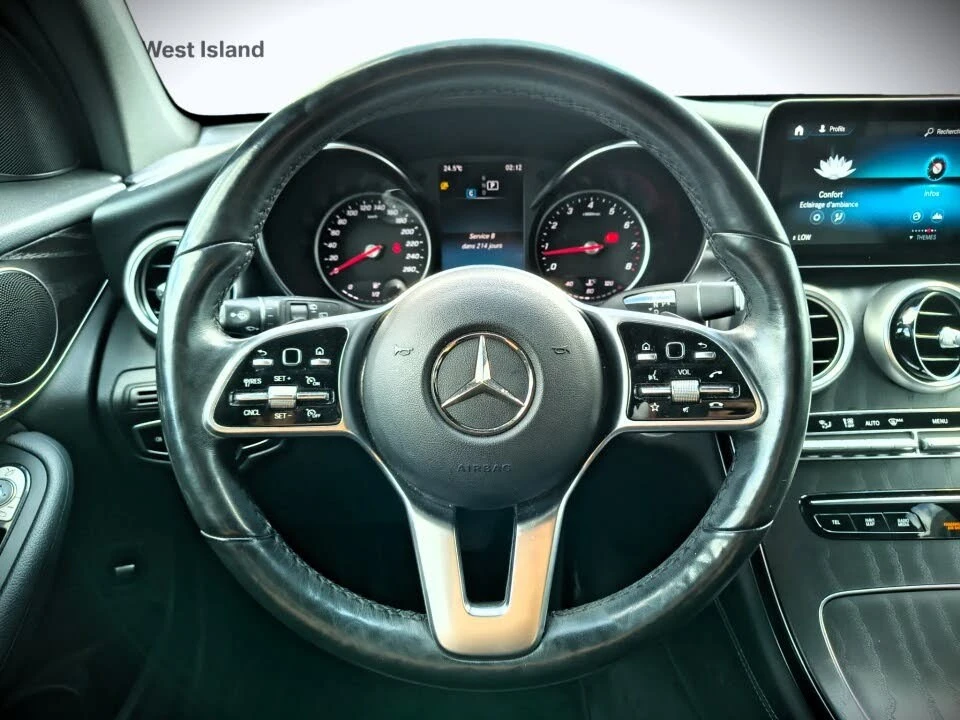 Mercedes-Benz GLC 4MATIC | AMG Line | 360 | PANO | , снимка 12 - Автомобили и джипове - 56124898