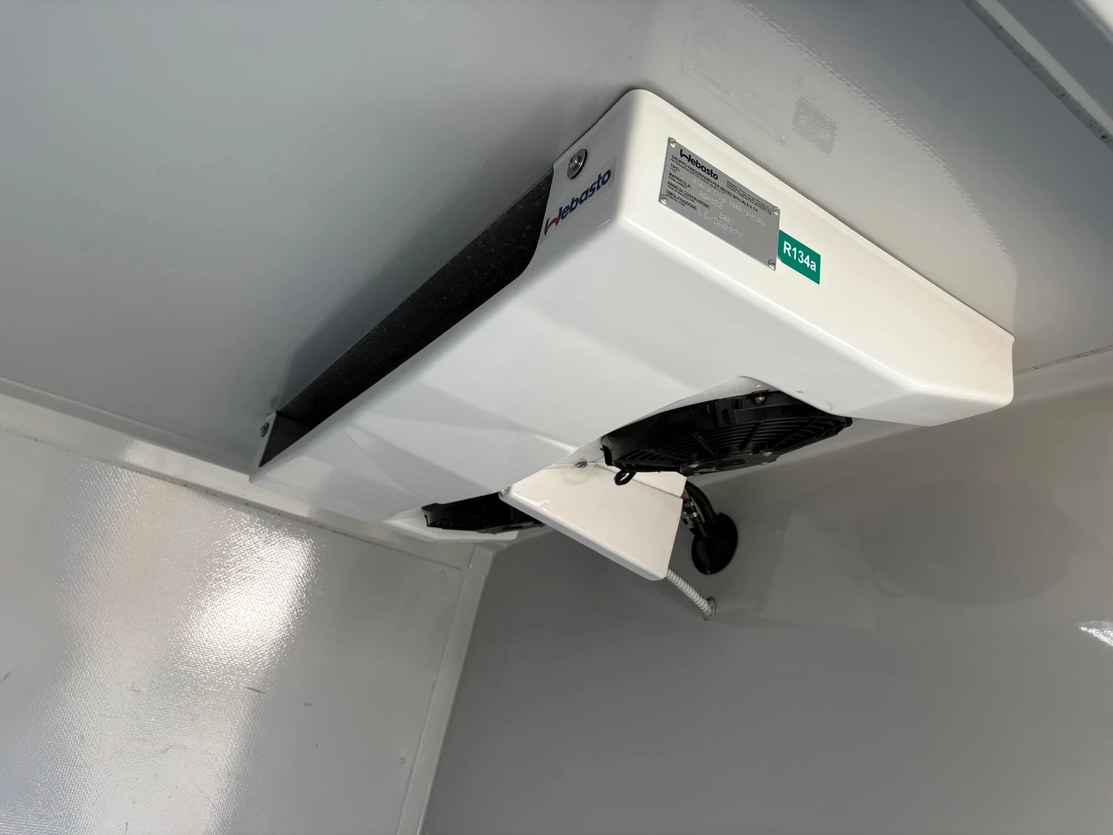 Fiat Ducato 2, 3 Multijet Euro 6 L4H2, снимка 16 - Бусове и автобуси - 54109763