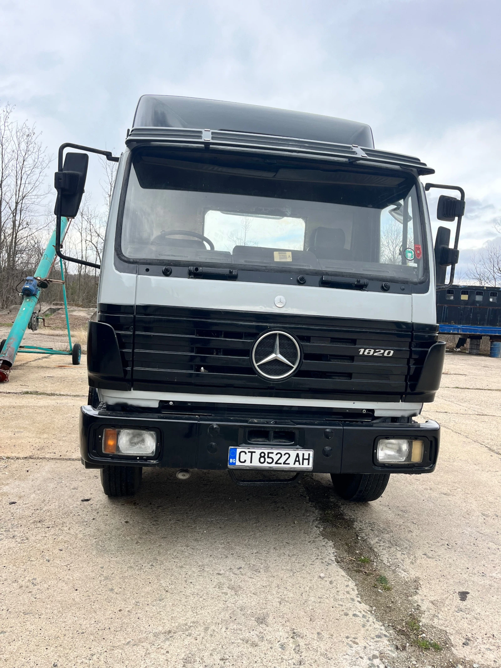 Mercedes-Benz 1822 1820 - изображение 4