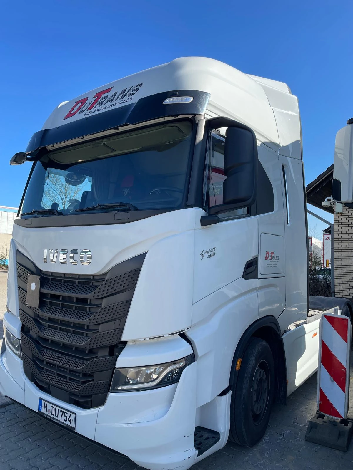 Iveco S-Way  - изображение 2