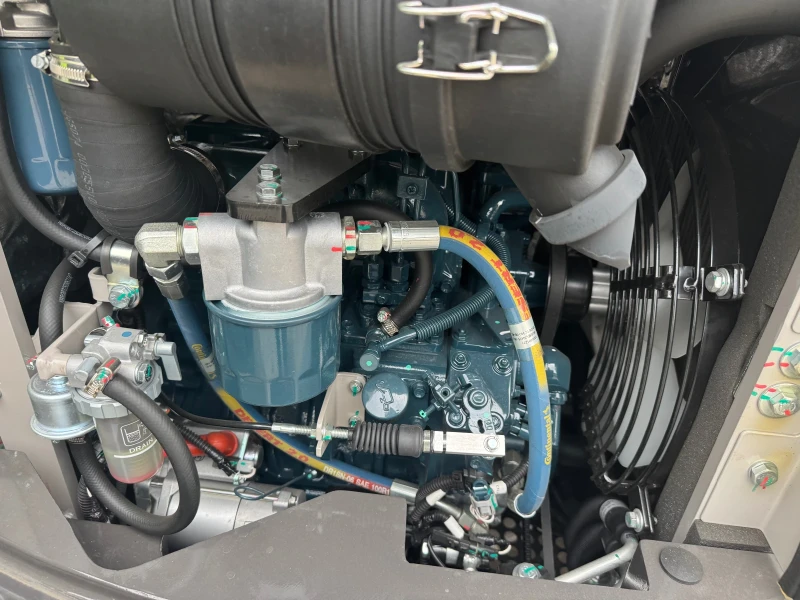 Багер ZOOMLION ZE27GU, снимка 8 - Индустриална техника - 52512103