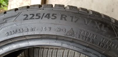Гуми Всесезонни 225/45R17, снимка 2 - Гуми и джанти - 54006889