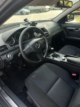 Mercedes-Benz C 200, снимка 8