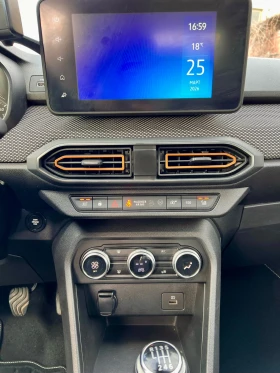 Dacia Sandero Stepway-всички екстри , снимка 9