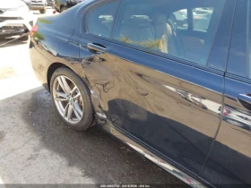 BMW 750 XDRIVE* M-PACK* ПОДГРЕВ* ОБДУХ* HARMAN* HUD* , снимка 7