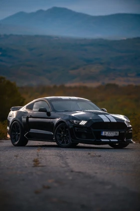 Ford Mustang  - изображение 1