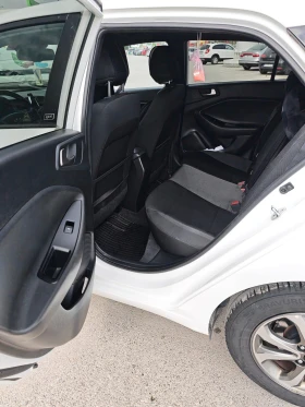 Hyundai I20 1.2 GO - 9799 € / 19165.18 лв. - 57901045 11