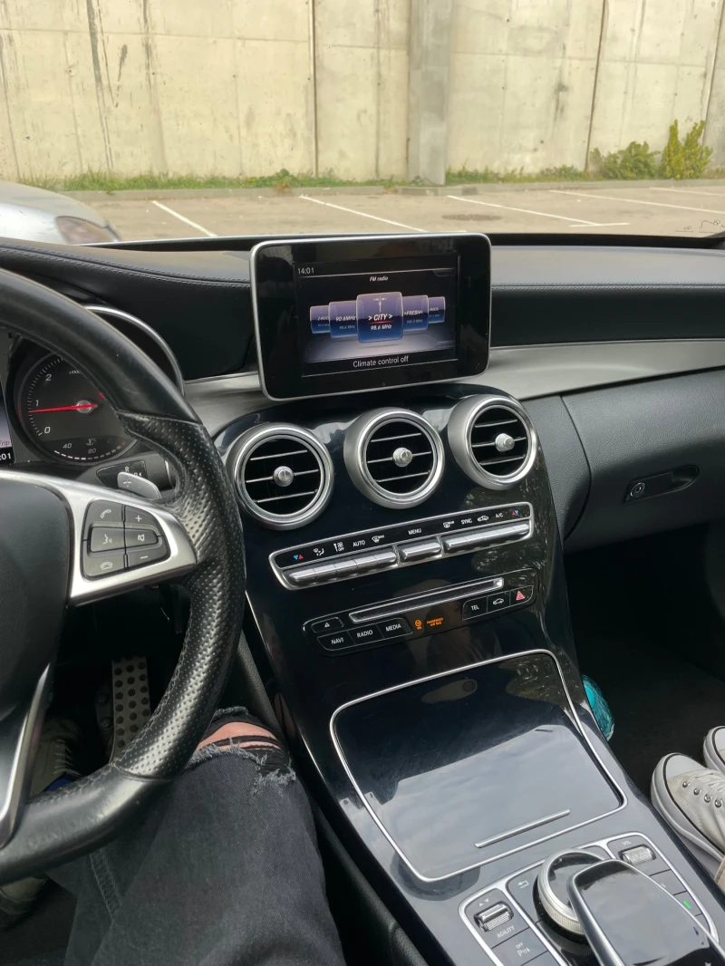 Mercedes-Benz C 220 W205, снимка 16 - Автомобили и джипове - 49559303