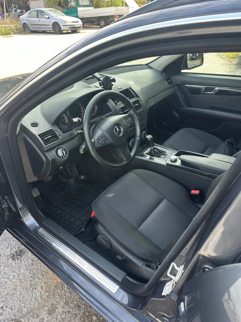 Mercedes-Benz C 200 Комби, снимка 7 - Автомобили и джипове - 52660755