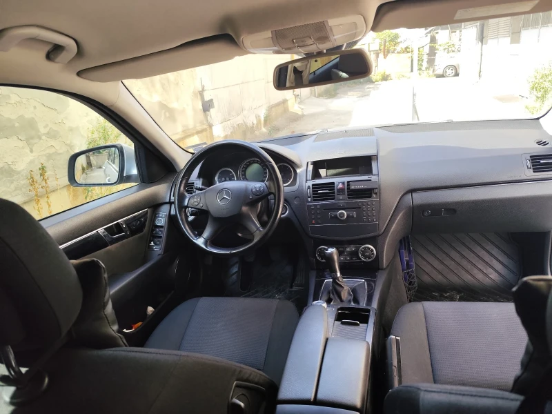 Mercedes-Benz C 200 cdi, снимка 7 - Автомобили и джипове - 51838299