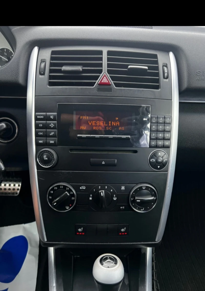 Mercedes-Benz 180 2007 CDI 1.8 Дизел, снимка 7 - Автомобили и джипове - 52668659