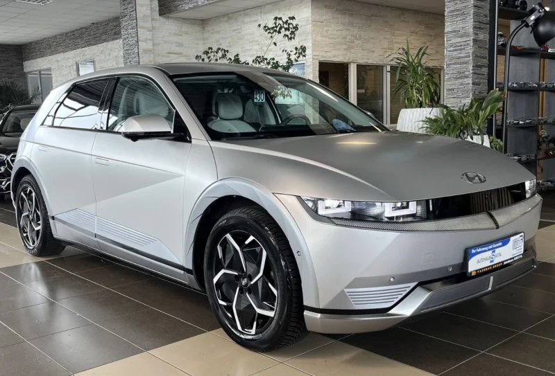 Hyundai Ioniq 5 18000КМ* UNIQ* 325H.P.* 77.4KW* AWD* ГАРАНЦИЯ