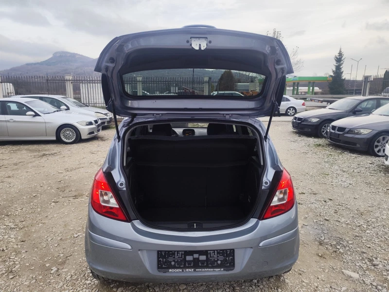 Opel Corsa 1.2 бензин, снимка 7 - Автомобили и джипове - 52650749