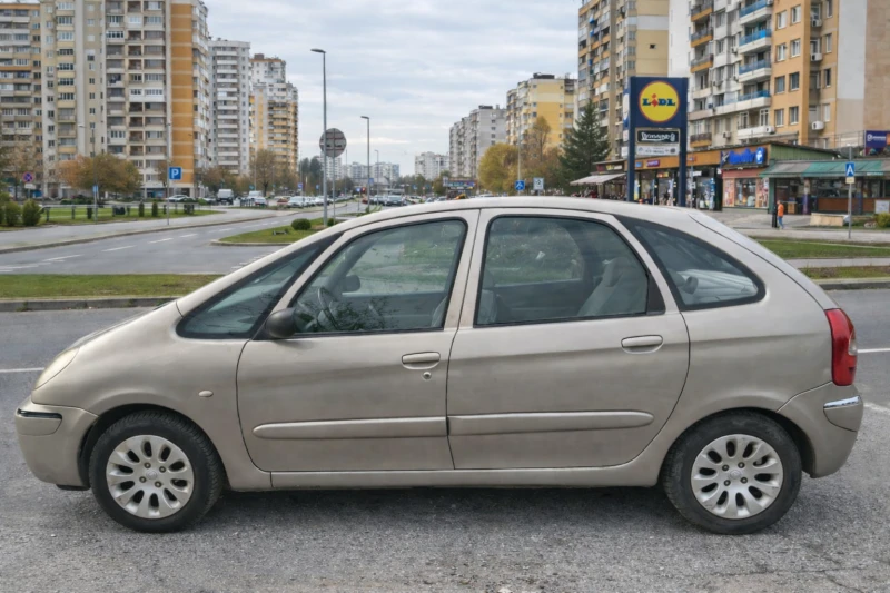 Citroen Xsara picasso, снимка 2 - Автомобили и джипове - 53039637
