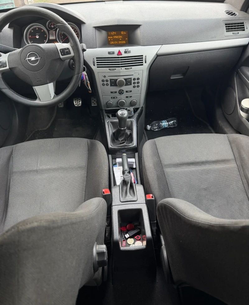 Opel Astra, снимка 3 - Автомобили и джипове - 53230981