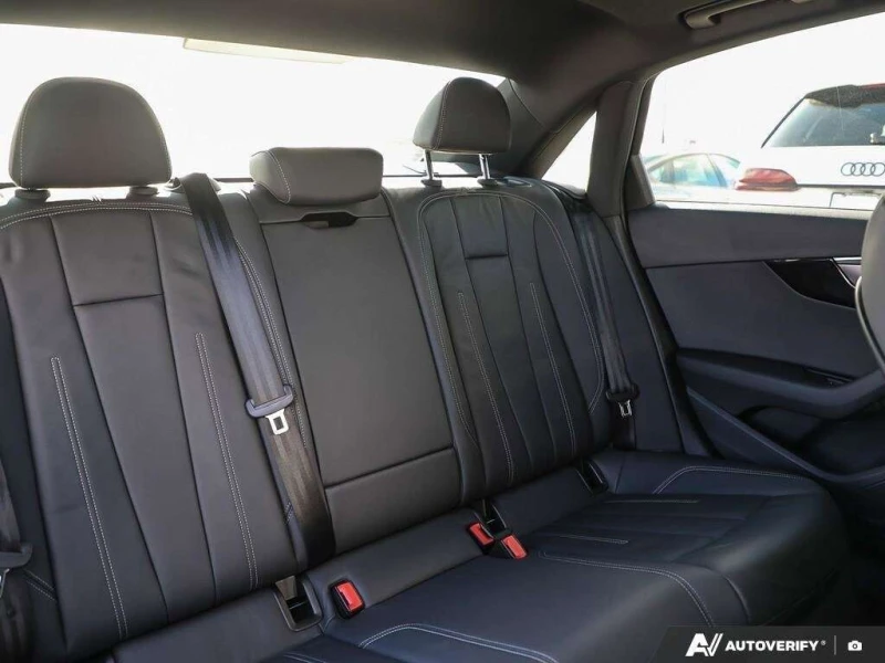 Audi A4 * quattro Premium * CARFAX * ЦЕНА ДО БГ, снимка 12 - Автомобили и джипове - 53251187