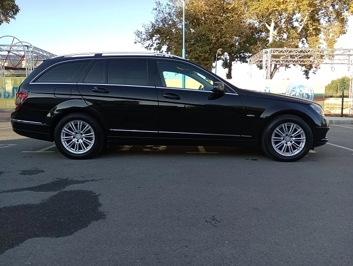 Mercedes-Benz C 200 АВАНГАРД, снимка 6 - Автомобили и джипове - 47499762